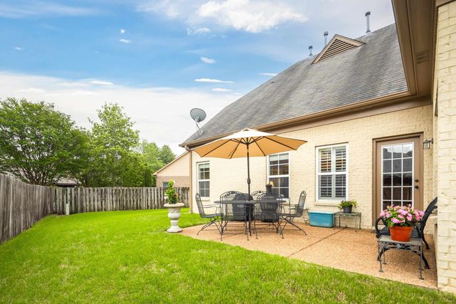 1682 NEWTON OAK CV, Memphis, TN 38117