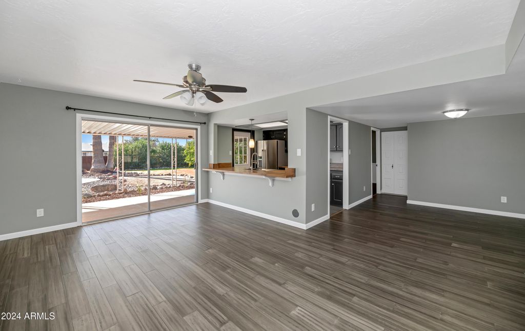 property-img