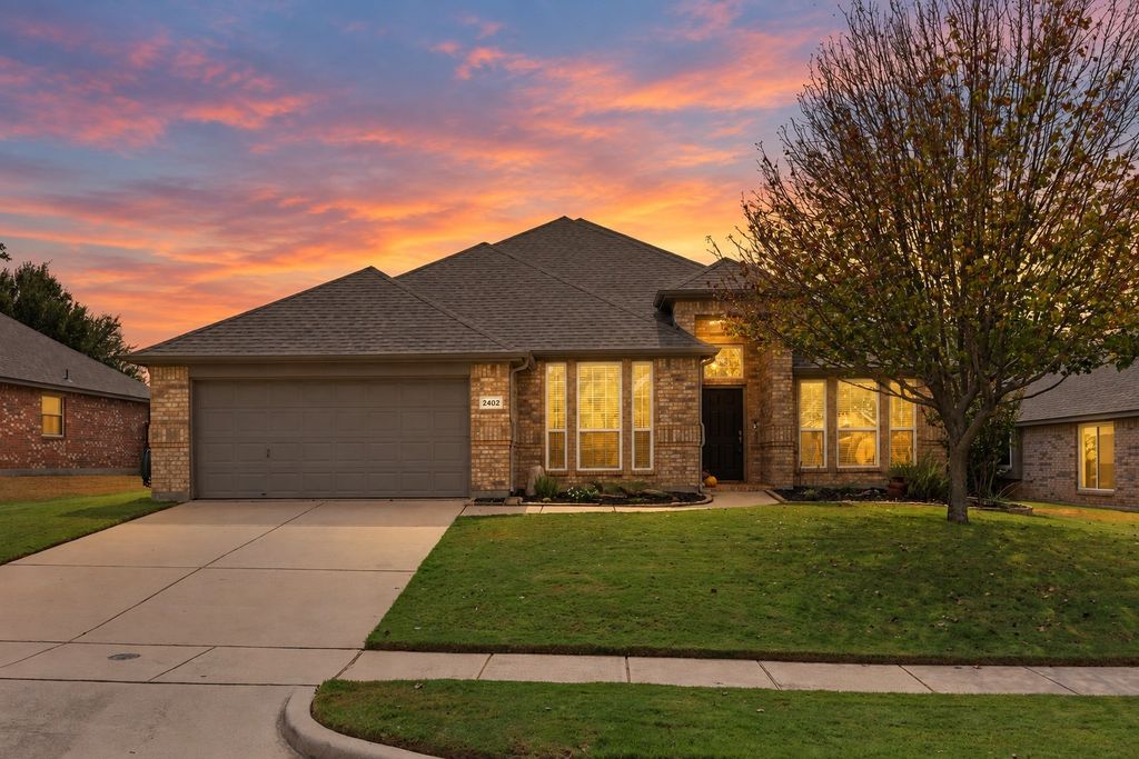 2402 Mallory Drive, Corinth, TX 76210 — photo 4