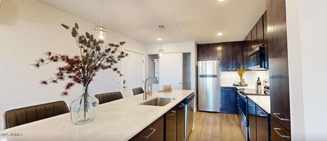 6025 W Thomas Road 2, Phoenix, AZ 85033