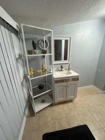 130 AVENUE H SE, Winter Haven, FL 33880