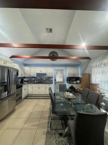 130 AVENUE H SE, Winter Haven, FL 33880