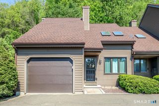 29 Twin Oaks 29, New Milford, CT 06776