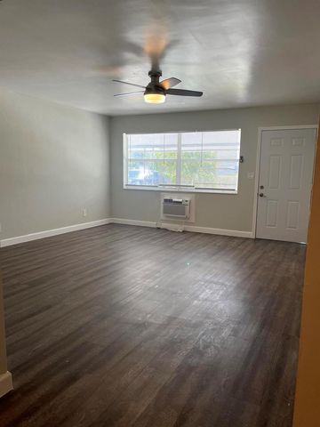 1419 SE 2nd Street Apt 1, Deerfield Beach, FL 33441