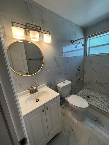 1419 SE 2nd Street Apt 1, Deerfield Beach, FL 33441
