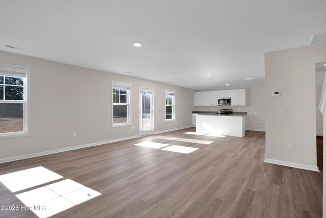 221 Buggy Top Lane, Autryville, NC 28318