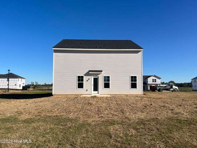 221 Buggy Top Lane, Autryville, NC 28318