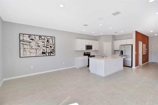 2596 PENGUIN BOULEVARD, Davenport, FL 33837