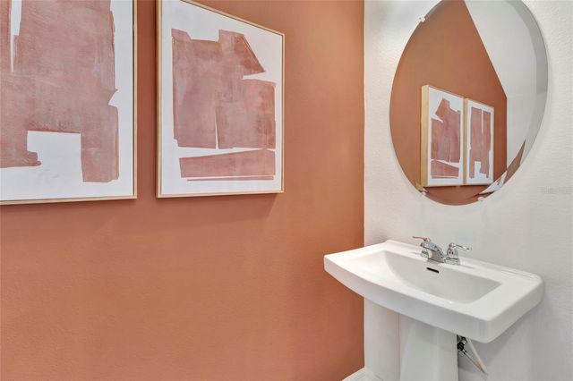 2596 PENGUIN BOULEVARD, Davenport, FL 33837