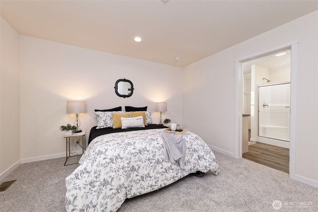 31 E Sherwood Place, Shelton, WA 98584