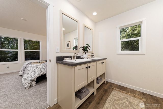 31 E Sherwood Place, Shelton, WA 98584