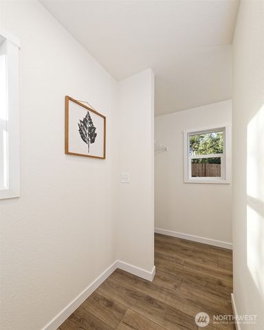 31 E Sherwood Place, Shelton, WA 98584