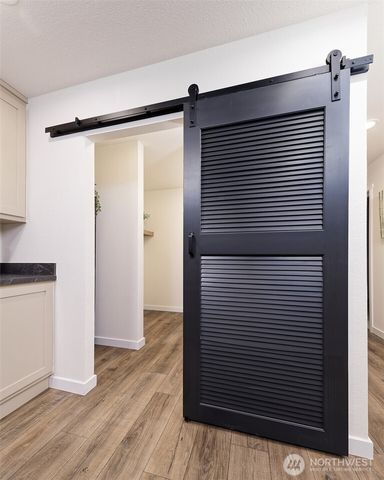 31 E Sherwood Place, Shelton, WA 98584