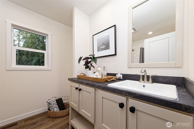 31 E Sherwood Place, Shelton, WA 98584