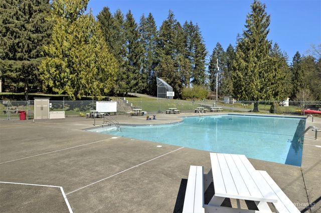 31 E Sherwood Place, Shelton, WA 98584