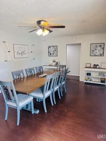 3905 Madrid Avenue, Bakersfield, CA 93309