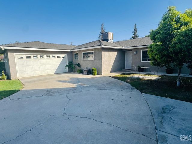 3905 Madrid Avenue, Bakersfield, CA 93309