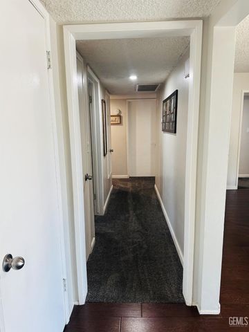 3905 Madrid Avenue, Bakersfield, CA 93309