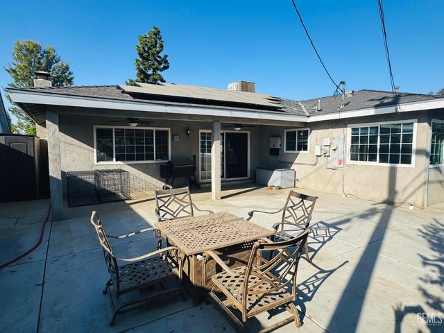 3905 Madrid Avenue, Bakersfield, CA 93309