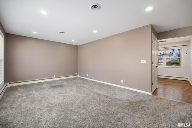 525 BRENTWOOD Road, Morton, IL 61550