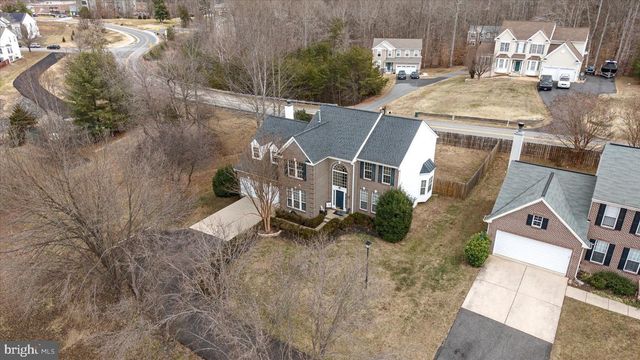 6 NEWBURY DR, Stafford, VA 22556