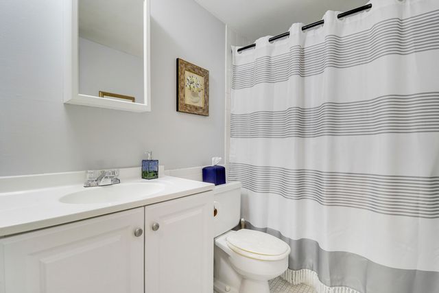 308 Golfview Road 201, North Palm Beach, FL 33408