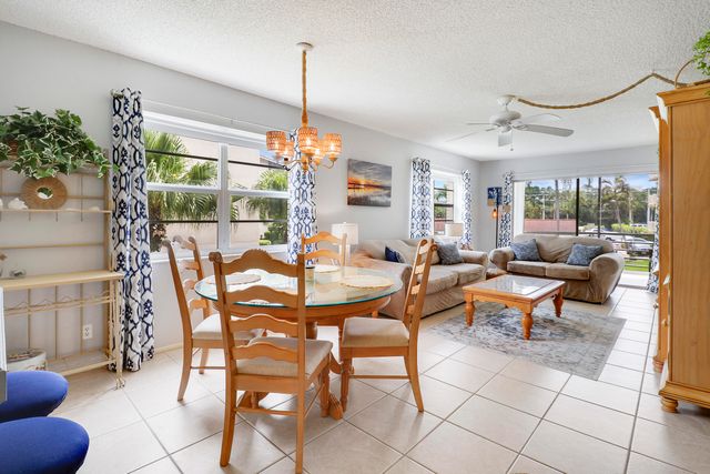 308 Golfview Road 201, North Palm Beach, FL 33408