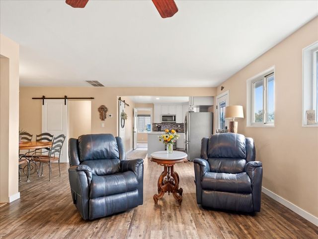 1071 Pinon, Los Alamos, NM 87544