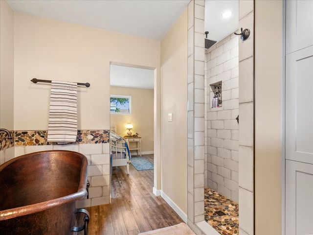 1071 Pinon, Los Alamos, NM 87544