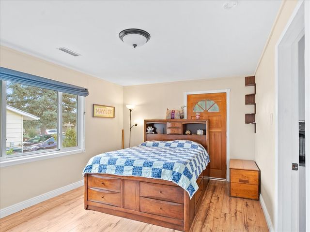 1071 Pinon, Los Alamos, NM 87544