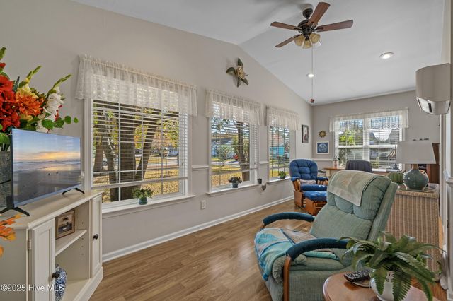 482 Pepper Breeze Avenue SW, Calabash, NC 28467