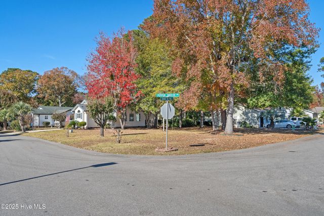 482 Pepper Breeze Avenue SW, Calabash, NC 28467