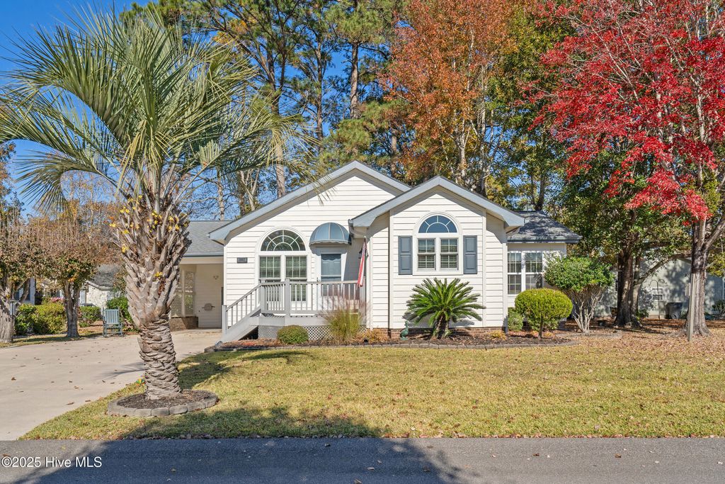 482 Pepper Breeze Avenue SW, Calabash, NC 28467