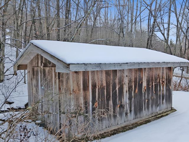 409 Jim Town Road, Danby, VT 05739