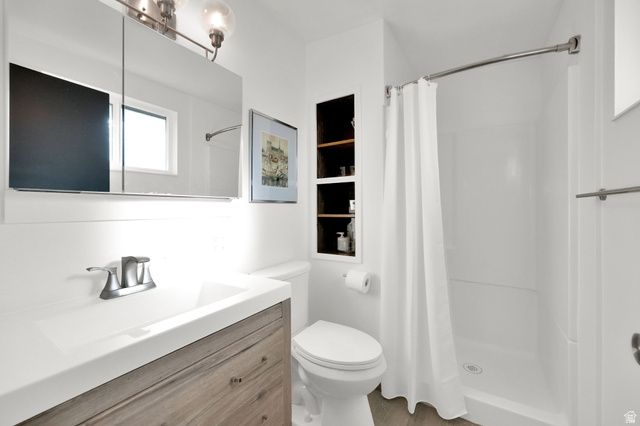 749 E 400 N, Bountiful, UT 84010