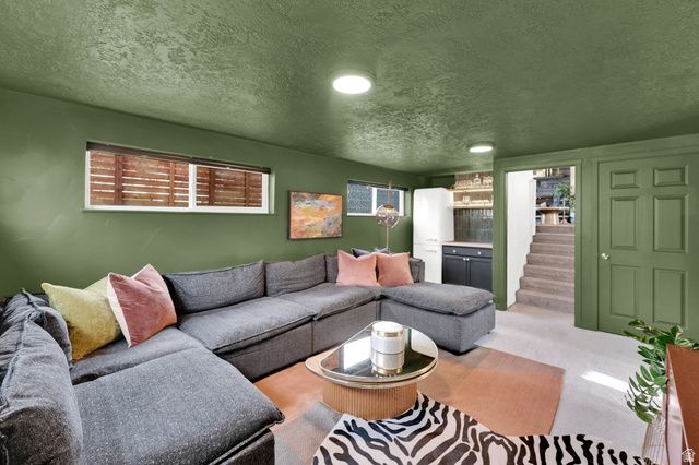 749 E 400 N, Bountiful, UT 84010