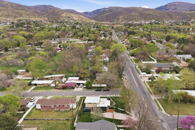 749 E 400 N, Bountiful, UT 84010