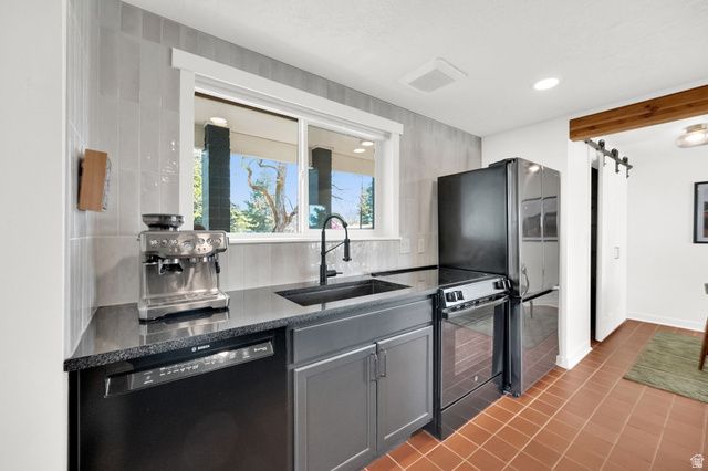 749 E 400 N, Bountiful, UT 84010