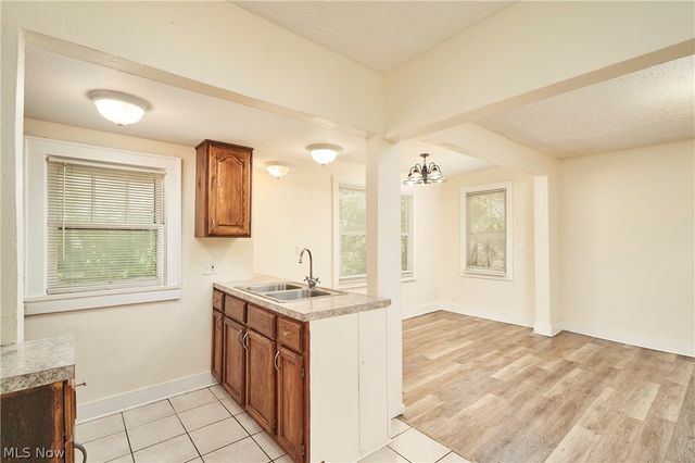 2747 3rd Street, Cuyahoga Falls, OH 44221