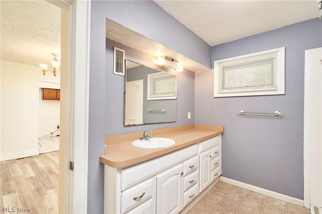 2747 3rd Street, Cuyahoga Falls, OH 44221