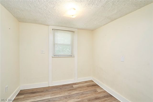 2747 3rd Street, Cuyahoga Falls, OH 44221