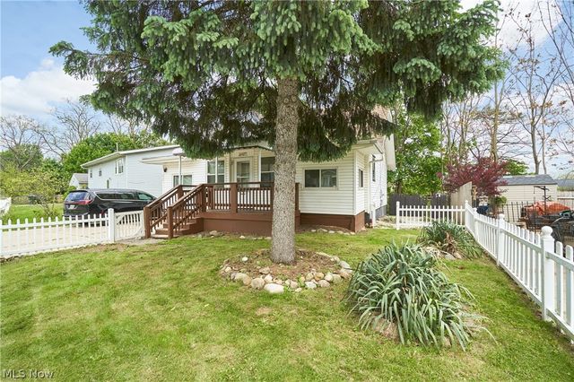 2747 3rd Street, Cuyahoga Falls, OH 44221