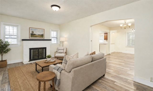 2747 3rd Street, Cuyahoga Falls, OH 44221