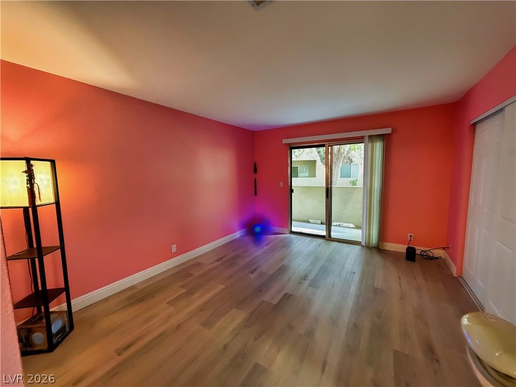 1852 North Decatur Boulevard 101, Las Vegas, NV 89108 — photo 4