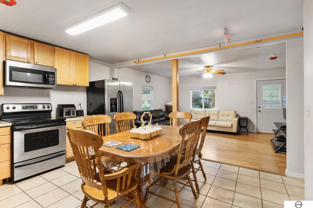 3929 Lewis Avenue, Lincoln, NE 68521