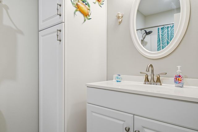 800 Bay Drive 17, Niceville, FL 32578