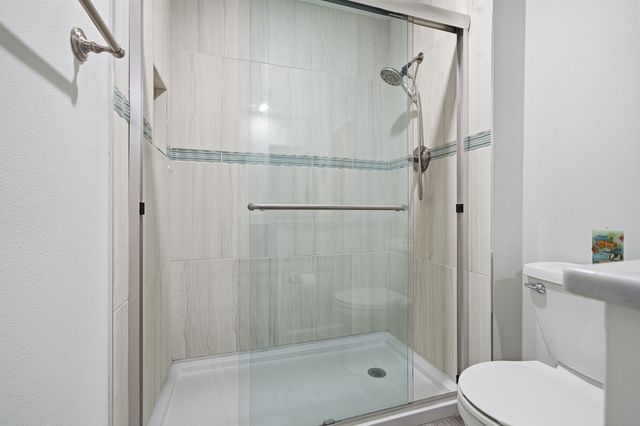 800 Bay Drive 17, Niceville, FL 32578