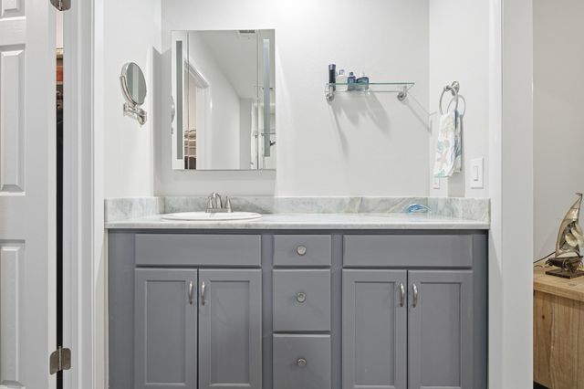 800 Bay Drive 17, Niceville, FL 32578