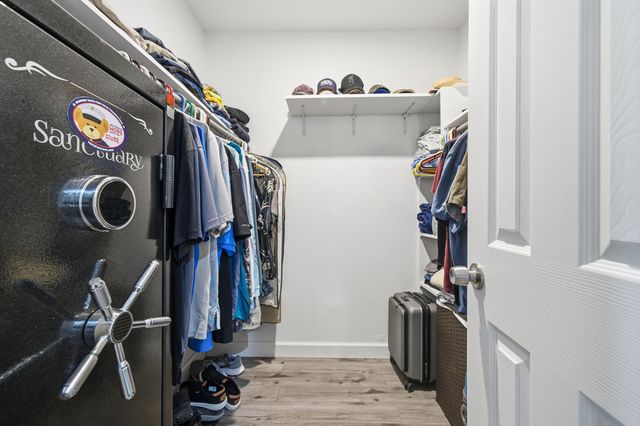 800 Bay Drive 17, Niceville, FL 32578