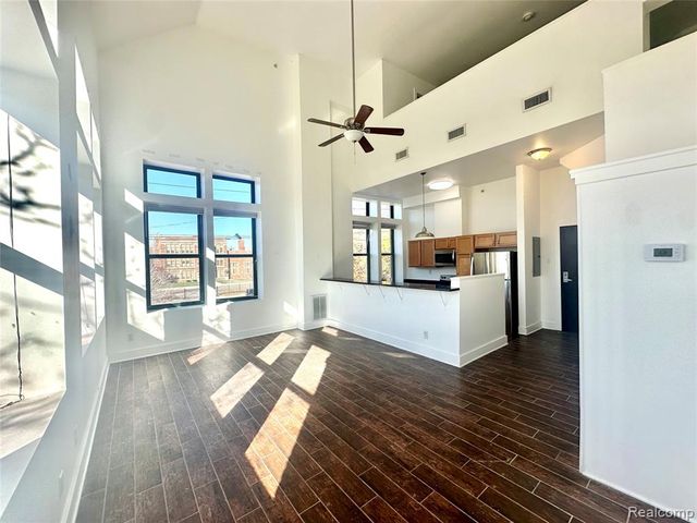 609 E Kirby Street 203, Detroit, MI 48202
